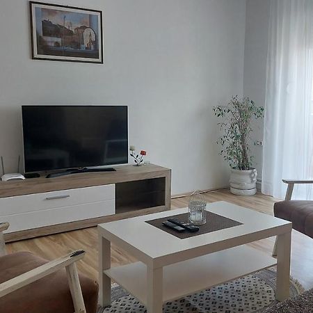 Apartman Centar Sremska Mitrovica Luaran gambar